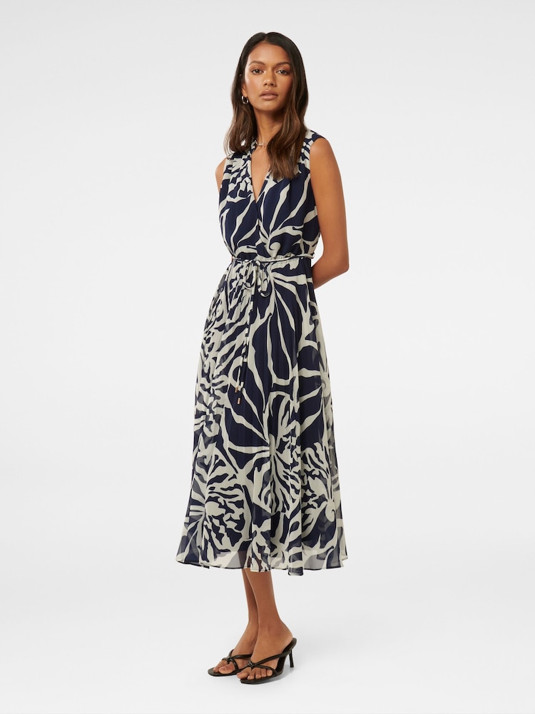 Forever New Blue Barbara Petite Sleeveless Pleated Dress - Image 4 of 4 Forever New Blue Barbara Petite Sleeveless Pleated Dress - Image 4 of 4