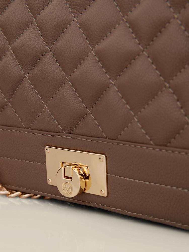 Sosandar Brown Leather Quilted Shoulder Bag - Image 5 of 5 Sosandar Brown Leather Quilted Shoulder Bag - Image 5 of 5