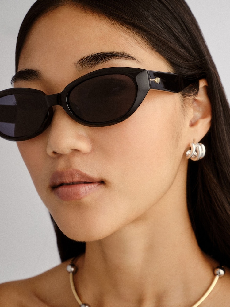 Le Specs Black Le Bijou Sunglasses - Image 2 of 5 Le Specs Black Le Bijou Sunglasses - Image 2 of 5