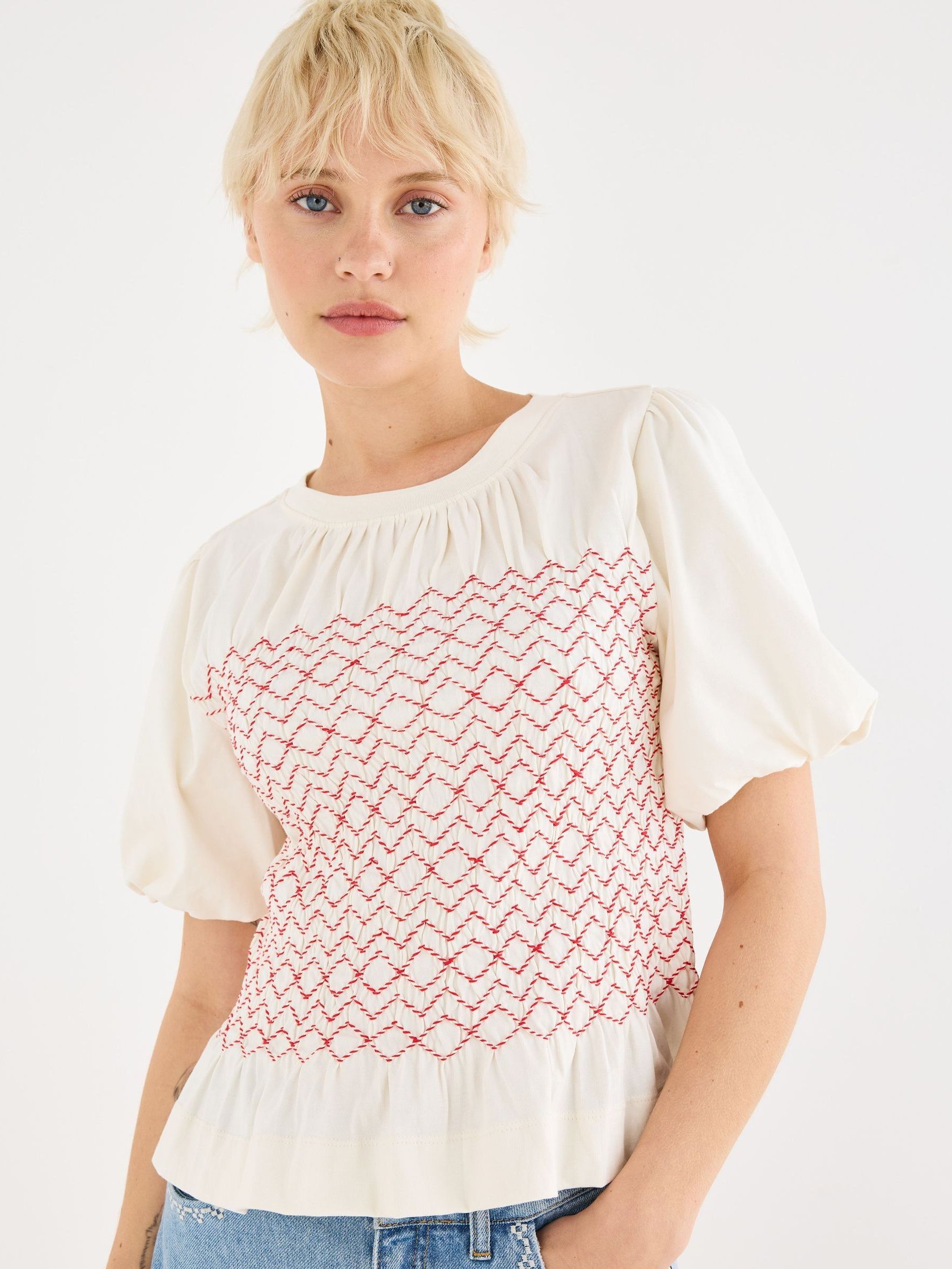 MEER.　CREAM PUFF TOP Buy Oliver Bonas Cream Shirred Bodice Puff Sleeve Top from the