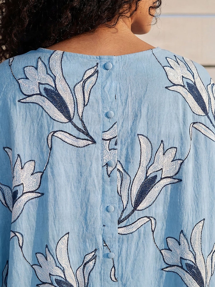 Roman Blue Floral Embroidered Buttoned Back Top - Image 4 of 4 Roman Blue Floral Embroidered Buttoned Back Top - Image 4 of 4