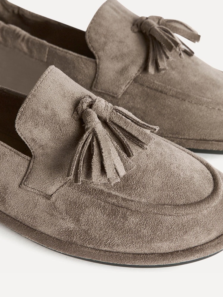 Linzi Mocha Suede Porter Tassel Slip On Loafers - Image 5 of 5 Linzi Mocha Suede Porter Tassel Slip On Loafers - Image 5 of 5