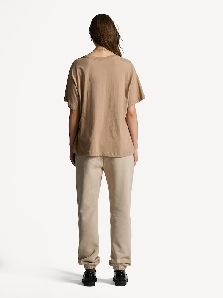 The Upside Brown Sammi T-Shirt - Image 2 of 6 The Upside Brown Sammi T-Shirt - Image 2 of 6