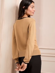 Love & Roses Camel and Black Scallop Tipped Notch Neck Fine Gauge Jumper - Image 4 of 4