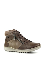 Lunar Bevin Waterproof Boots - Image 2 of 7