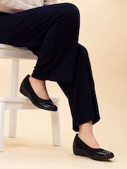 Lunar Natasha II Black Comfort Shoes - صورة 1 من 10