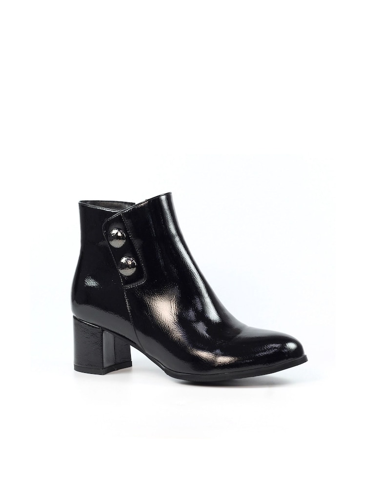 Lunar Tegan Black Ankle Boots - Image 2 of 7