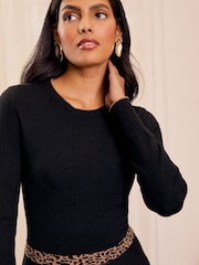 Love & Roses Black Petite Chevron Long Sleeve Knitted Midi Dress - Image 3 of 4