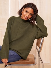 Verde - Friends Like These Alto Neck Curved Hem Jumper - Imagen 1 de 4