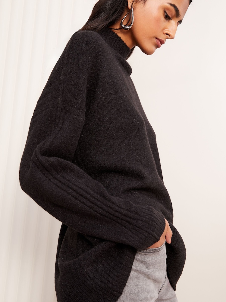 Negro - Friends Like These Alto Neck Curved Hem Jumper - Imagen 2 de 4