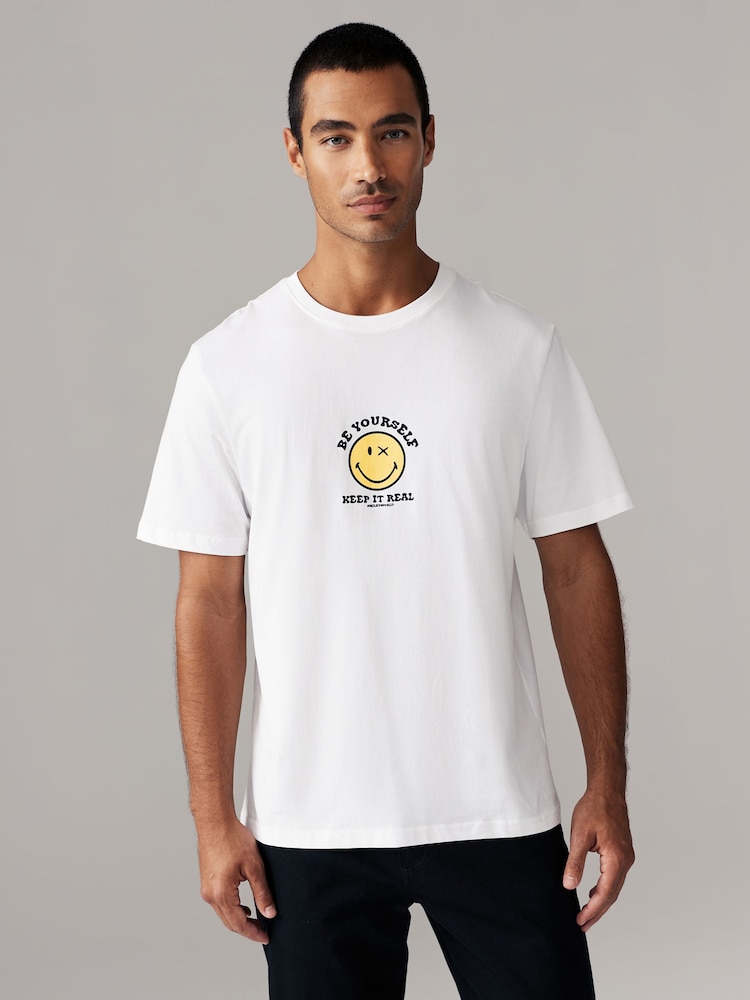 White Place 2 Be x Smiley Charity 100% Cotton T-Shirt - Image 2 of 8