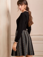 Love & Roses Compact Knitted Scallop A-Line Mini Skirt - Imagen 4 de 4