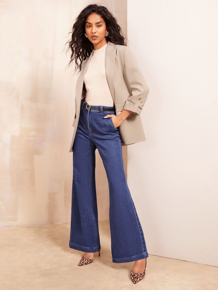 Neutral - Friends Like These – offener Tailored-Fit-Blazer mit Ärmeldetail - Image 3 of 4