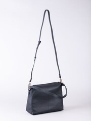 Lakeland Leather Blue Esthwaite Shoulder Bag - Image 5 of 6