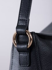 Lakeland Leather Black Esthwaite Shoulder Bag - Image 4 of 6