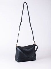 Lakeland Leather Black Esthwaite Shoulder Bag - Image 5 of 6