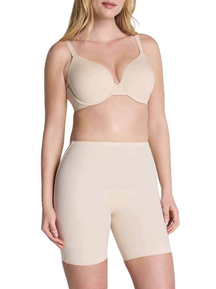 Spanx SPANXshape™ Bumagay sa Iyong Magarbong Shorts na Pang-ibaba at Pang-gitnang Hita - Larawan 1 ng 5 Spanx SPANXshape™ Bumagay sa Iyong Magarbong Shorts na Pang-ibaba at Pang-gitnang Hita - Larawan 1 ng 5