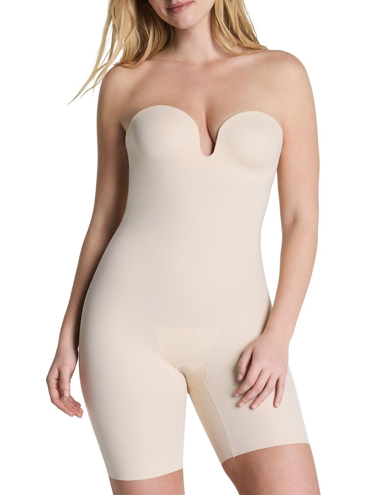 Spanx SPANXshape™ Suit Your Fancy Strapless Mid-Thigh Bodysuit - صورة 1 من 6 Spanx SPANXshape™ Suit Your Fancy Strapless Mid-Thigh Bodysuit - صورة 1 من 6