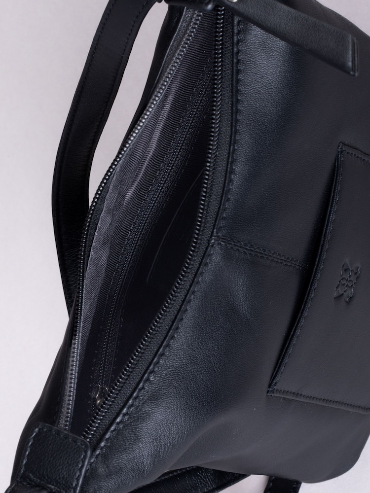 Lakeland Leather Black Medium Talkin Cross-Body Bag - Image 6 of 6 Lakeland Leather Black Medium Talkin Cross-Body Bag - Image 6 of 6