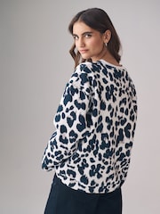 The Set Black/Animal 2 Pack Relaxed Crew Neck Sweatshirts - Image 4 of 7