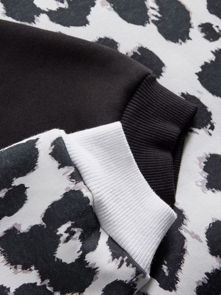 The Set Black/Animal 2 Pack Relaxed Crew Neck Sweatshirts - Image 7 of 7