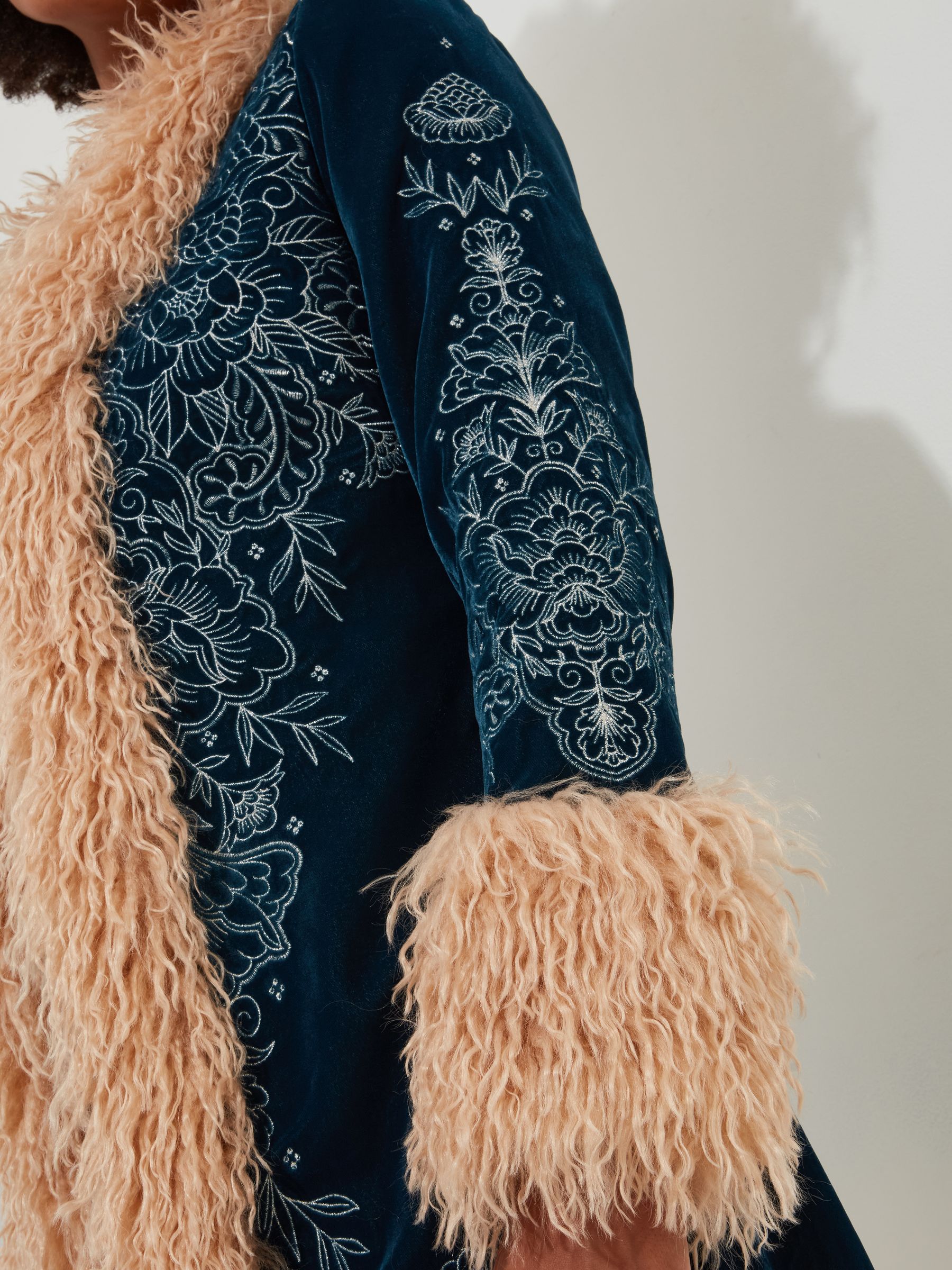 Boutique coats deals