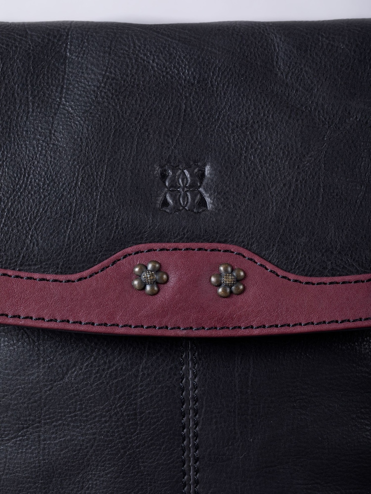 Lakeland Leather Black Hartsop Flapover Cross-Body Bag - Image 6 of 6