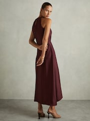 Reiss Burgundy Micah Satin Drape Tuck Midi Dress - Image 5 of 6