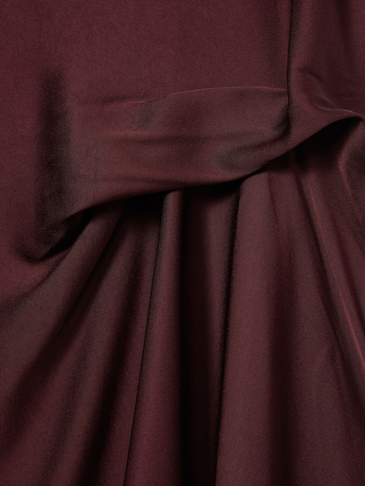 Reiss Burgundy Micah Satin Drape Tuck Midi Dress - Image 6 of 6