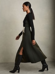 Reiss Khaki/Black Emilina Rib-Knit Panelled Belted Midi Dress - Image 3 of 6
