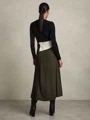 Reiss Khaki/Black Emilina Rib-Knit Panelled Belted Midi Dress - Image 5 of 6
