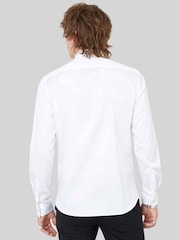 Twisted Tailor White Lynton Skinny Fit Collar Bar 100% Cotton Shirt - Image 2 of 4