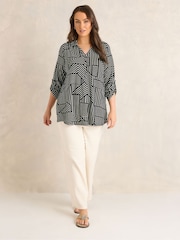 Evans Black Printed Collared Jersey Shirt - Image 2 of 6