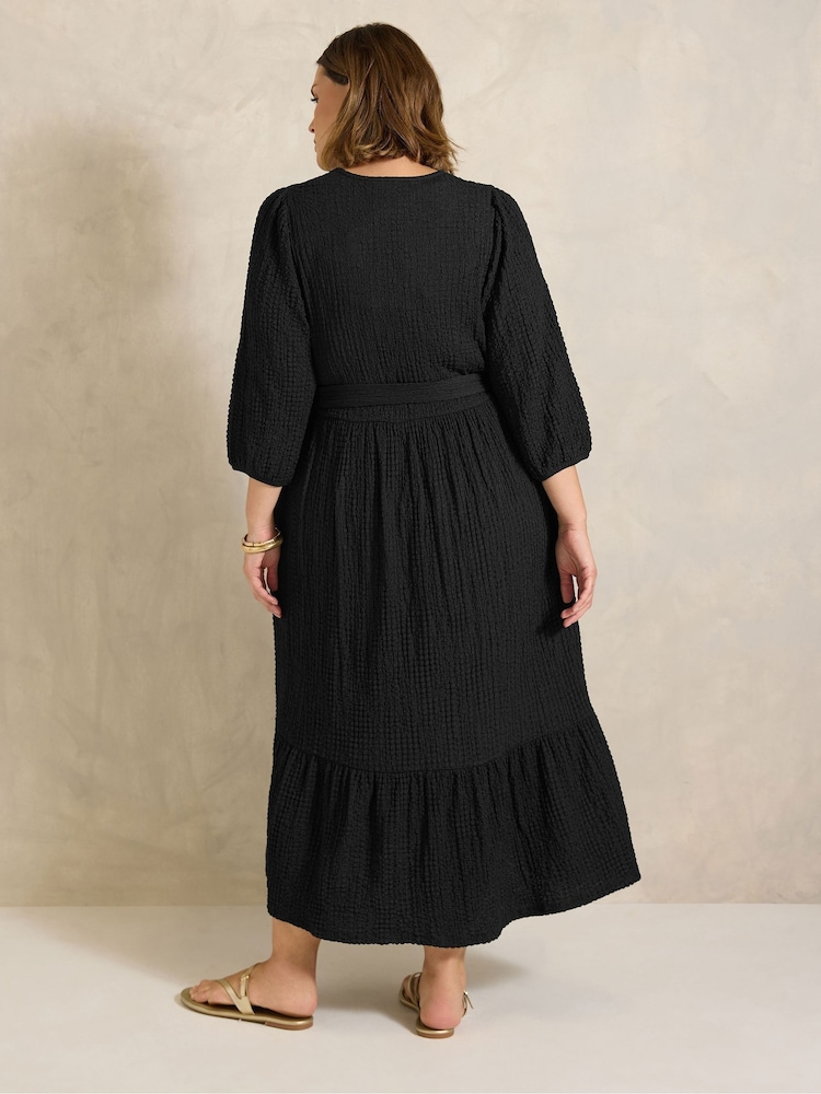 Evans Black Textured Wrap Dress - Image 4 of 4