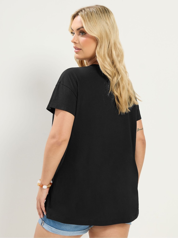 Yours Curve Black Placement Print T-Shirt - Image 2 of 5 Yours Curve Black Placement Print T-Shirt - Image 2 of 5