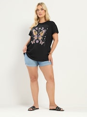 Yours Curve Black Placement Print T-Shirt - Image 3 of 5