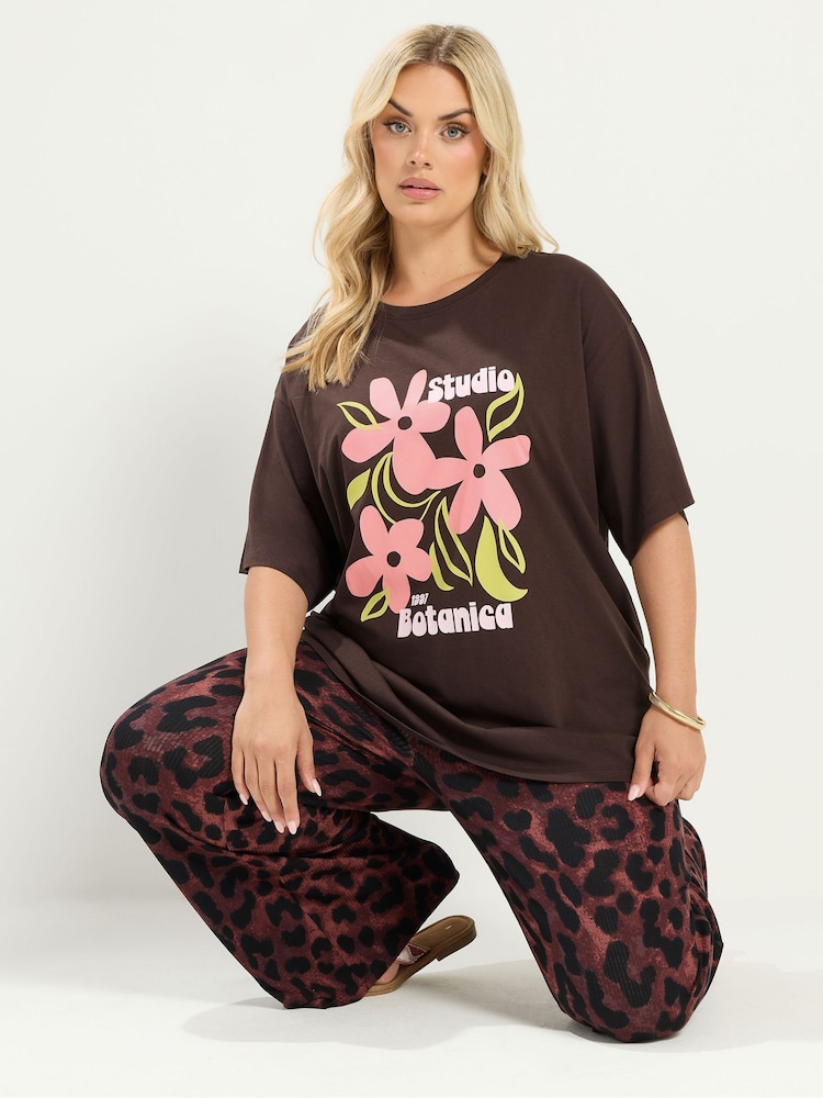 Yours Curve Brown Floral Graphic Print T-Shirt - Image 1 of 5 Yours Curve Brown Floral Graphic Print T-Shirt - Image 1 of 5