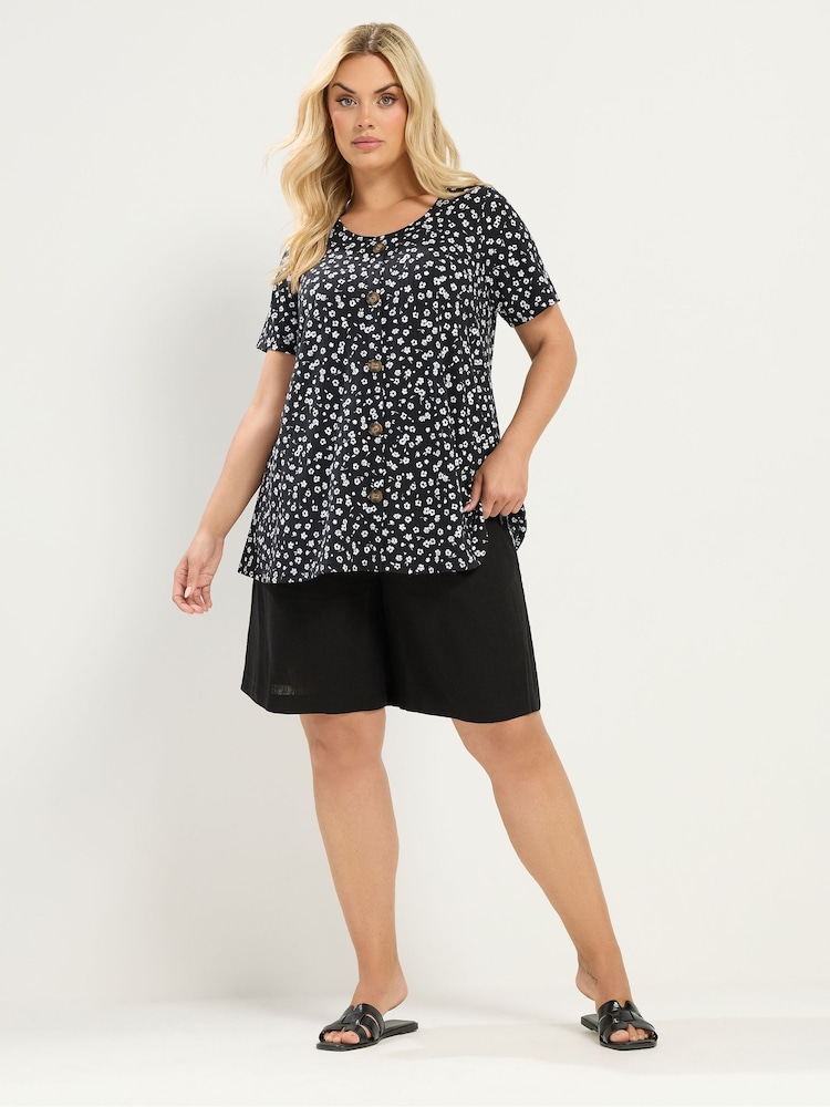 Yours Curve Black Ditsy Floral Ribbed T-Shirt - Image 2 of 4 Yours Curve Black Ditsy Floral Ribbed T-Shirt - Image 2 of 4