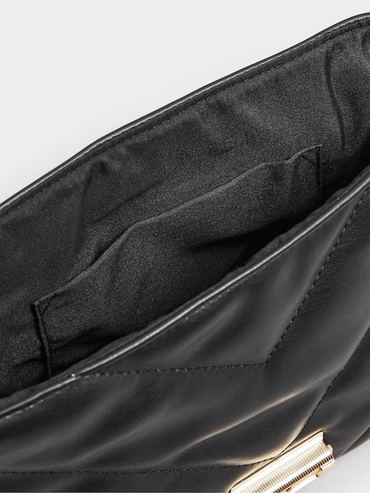 Yours Curve Black Faux Leather Quilted Shoulder Bag - Image 5 of 5 Yours Curve Black Faux Leather Quilted Shoulder Bag - Image 5 of 5