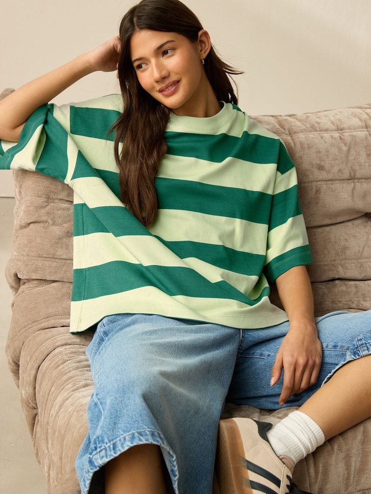Green Monochrome Oversized Relaxed Fit Boxy Heavyweight Crew Neck T-Shirt - Image 3 of 8