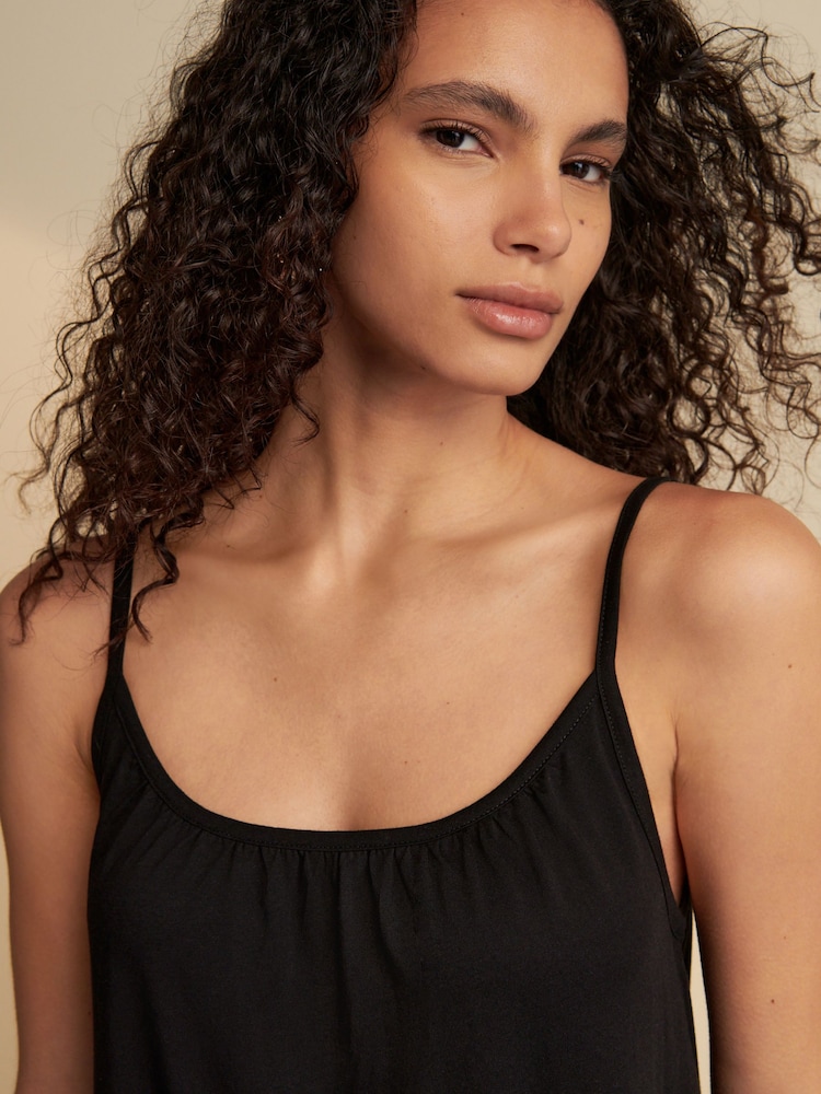 Black Maxi Length Trapeze Shape Ruched Neckline Thin Vest Strap Dress - Image 4 of 6