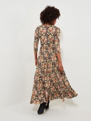Joe Browns Maxikleid mit lockerer Passform aus 100 % Baumwolle mit dezentem Blumenmuster und Crinkle-Effekt - Bild 4 von 5