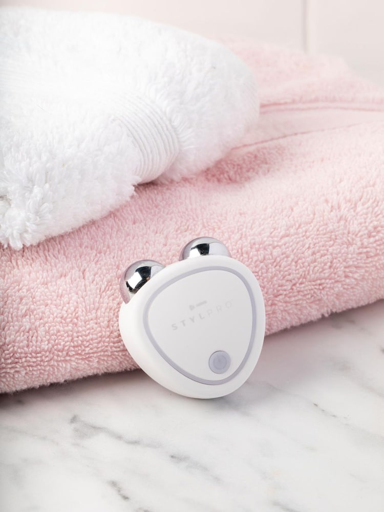 Stylpro Mini Microcurrent Facial Toning Device - Image 3 of 3