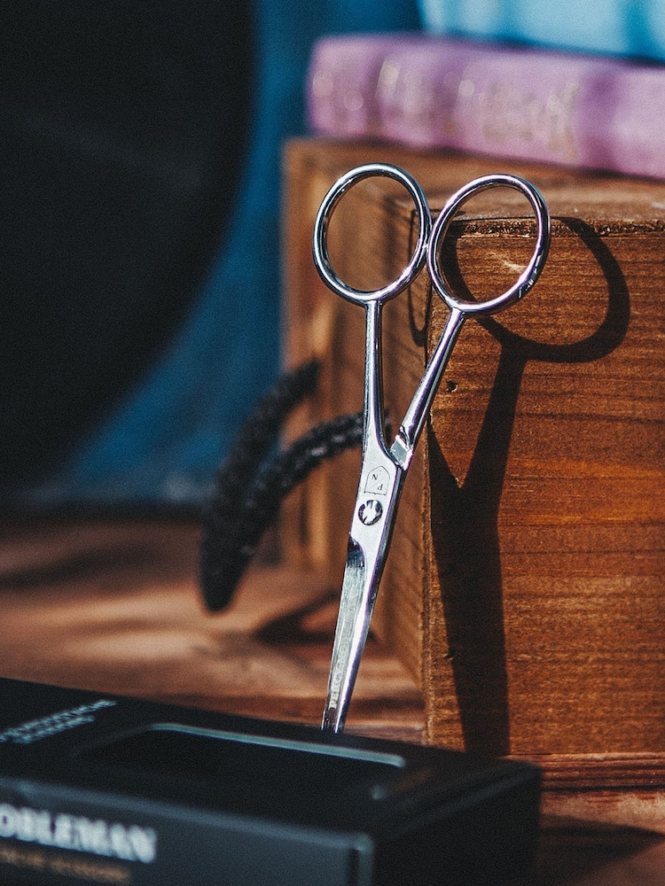 Percy Nobleman Beard Scissors - Image 2 of 3