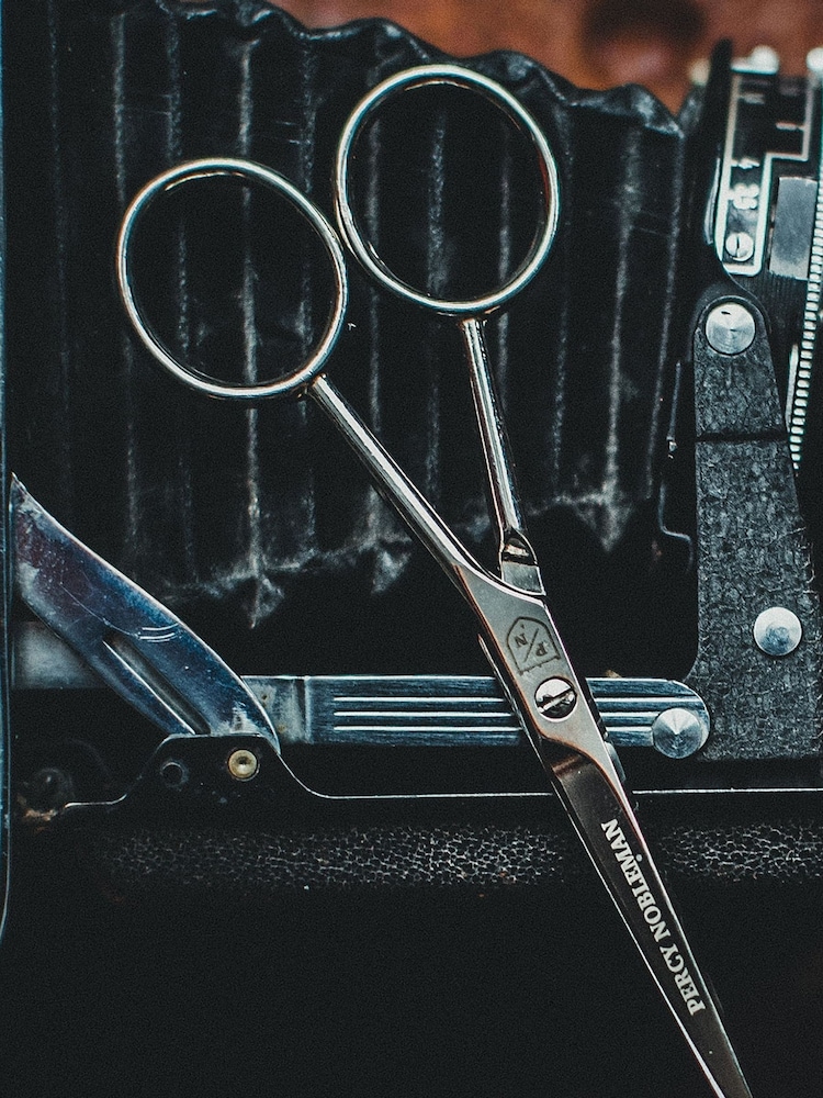 Percy Nobleman Beard Scissors - Image 3 of 3