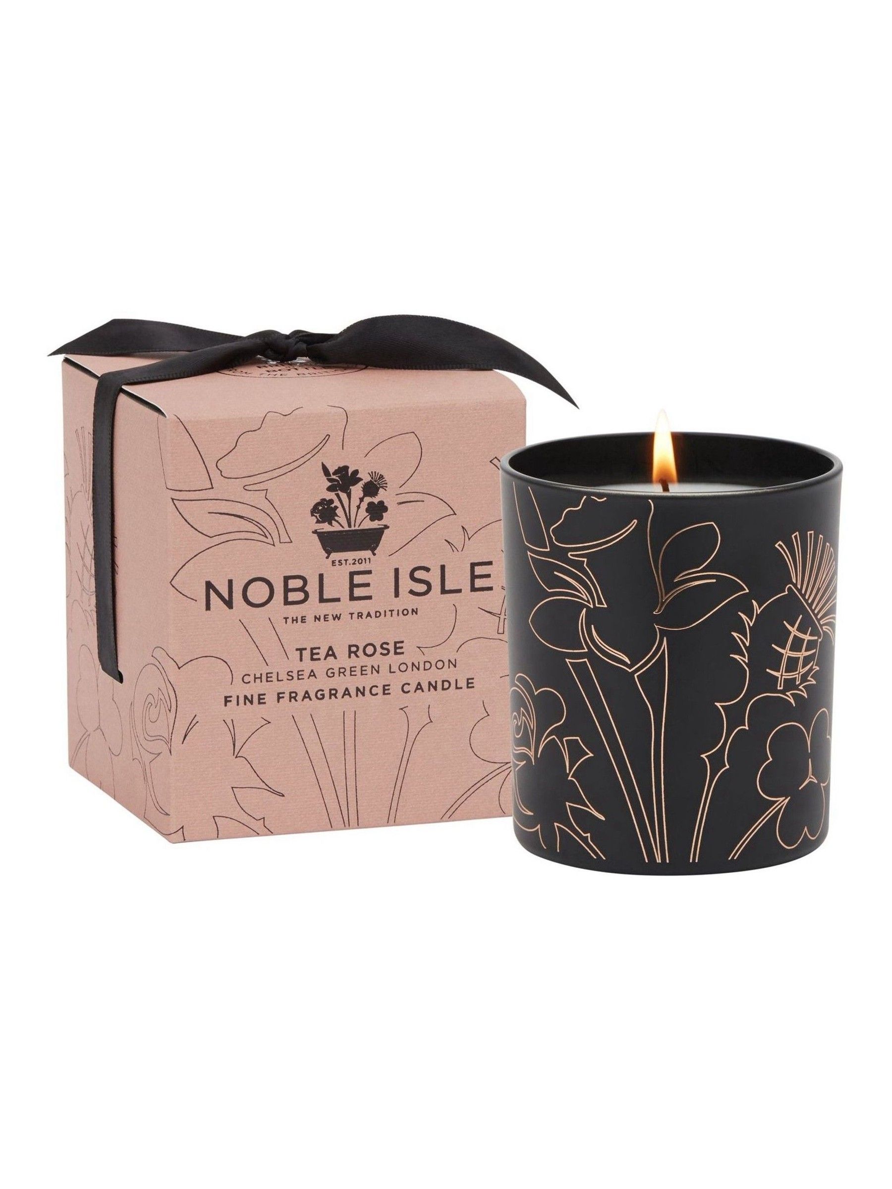 Noble IsleThe Tea Rose Fine Fragrance Candle 200g/7.05oz - Image 2