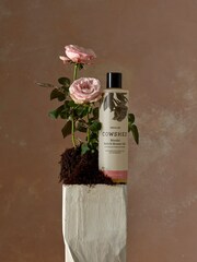 Cowshed Indulge Shower Gel 300ml - Image 2 of 3