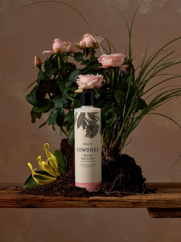 Cowshed Indulge Body Lotion 300ml - Image 1 of 1