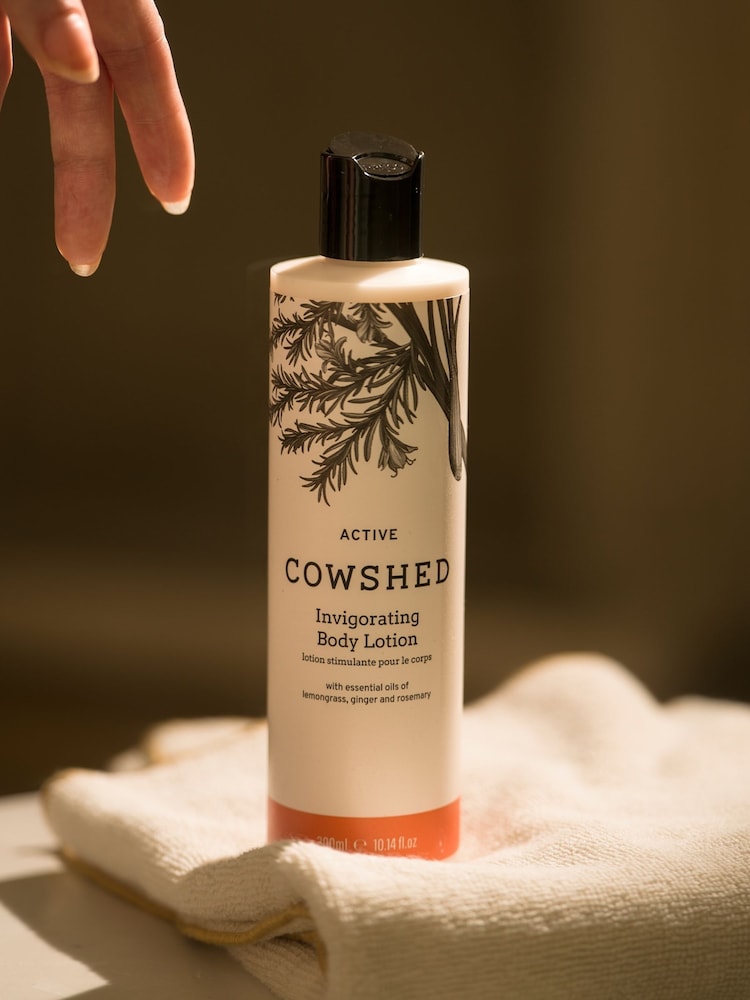 Cowshed Active Body Lotion 300ml - Image 3 of 3 Cowshed Active Body Lotion 300ml - Image 3 of 3