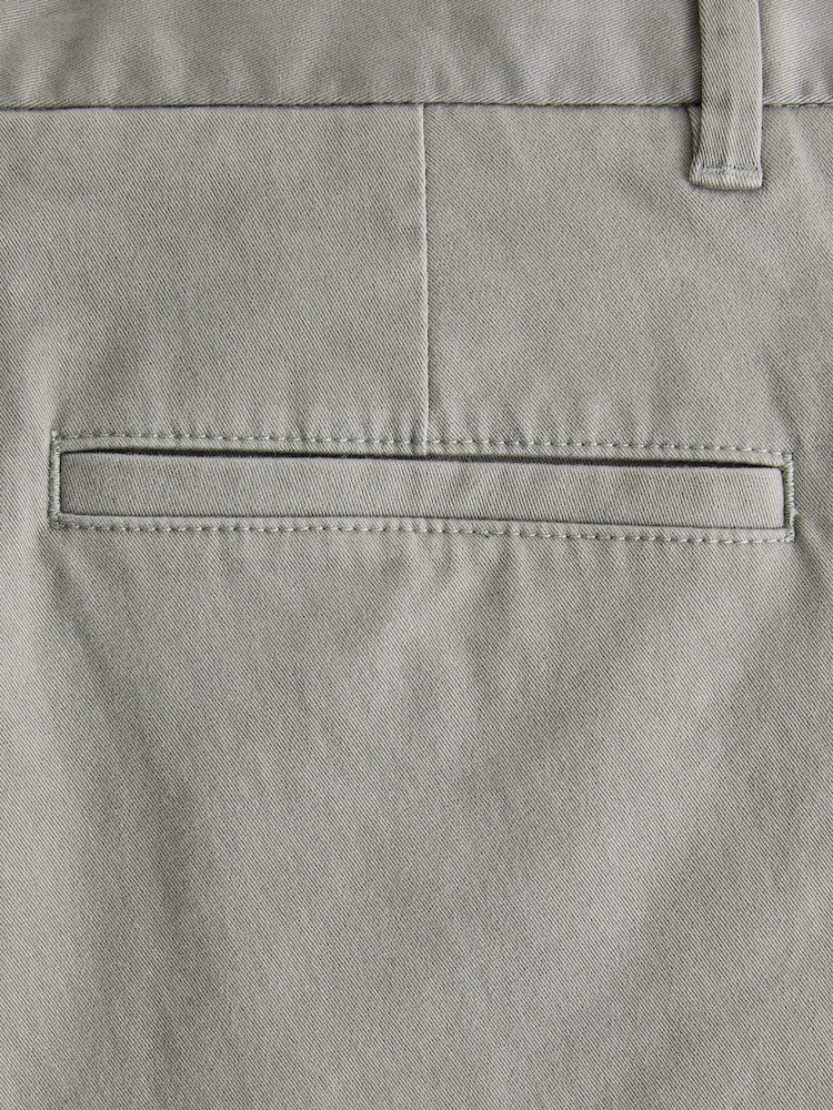 Gris clair - Ajustement droit - Pantalon chino stretch - Image 9 of 10